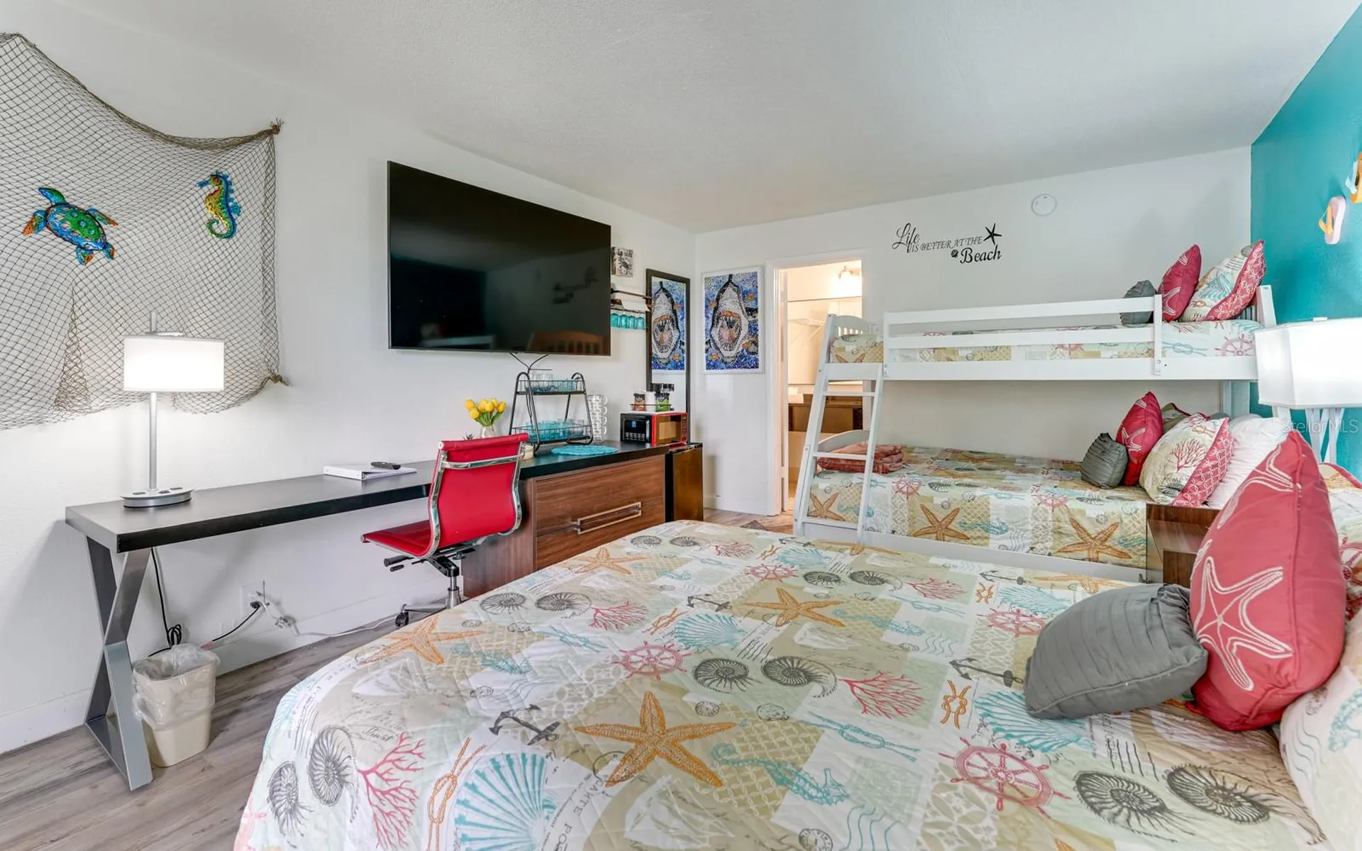 7150 N Tamiami Trail Sarasota FL 34243