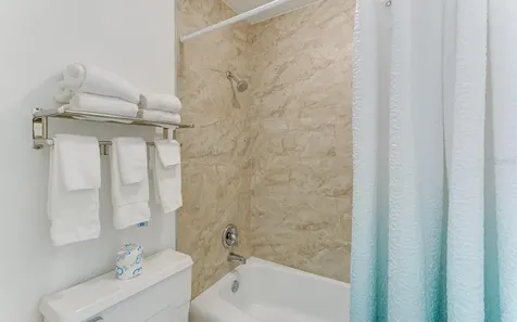 7150 N Tamiami Trail Sarasota FL 34243