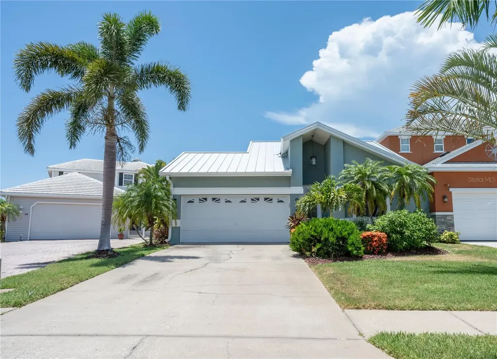918 Shagos Drive Apollo Beach FL 33572