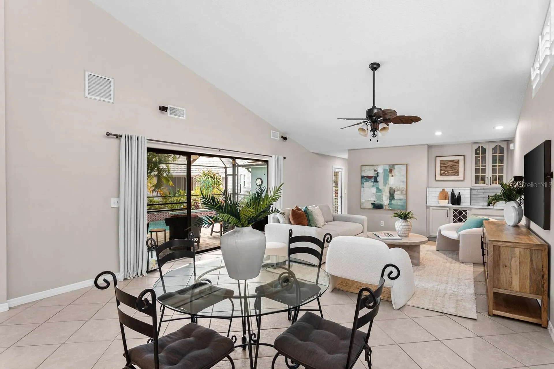 918 Shagos Drive Apollo Beach FL 33572