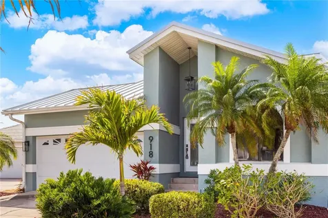 918 Shagos Drive Apollo Beach FL 33572