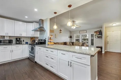 1548 Bowmans Trail Lakeland FL 33809