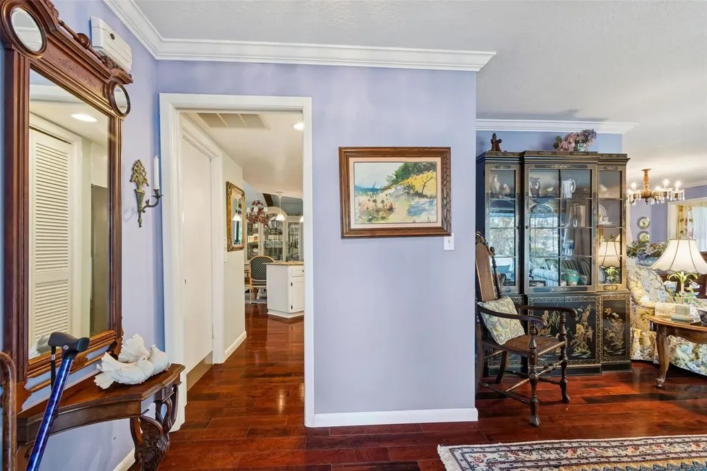 606 Grovewood Lane Largo FL 33770
