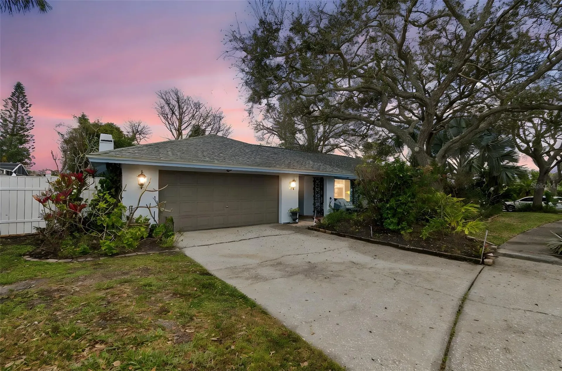 606 Grovewood Lane Largo FL 33770