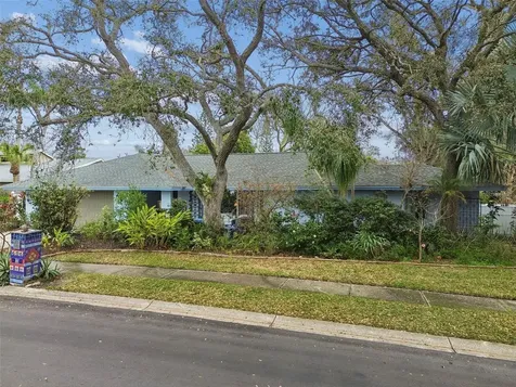 606 Grovewood Lane Largo FL 33770