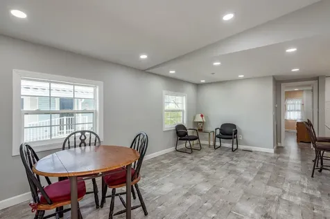 108 Dolphin Drive E Oldsmar FL 34677