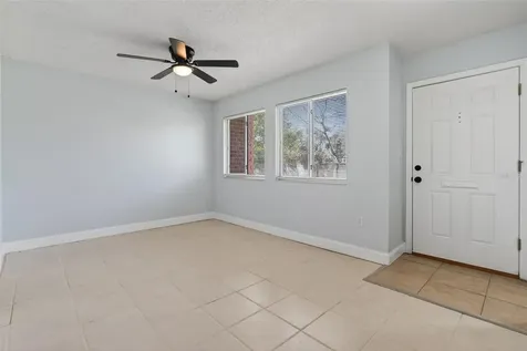 5032 Downing Street Orlando FL 32839
