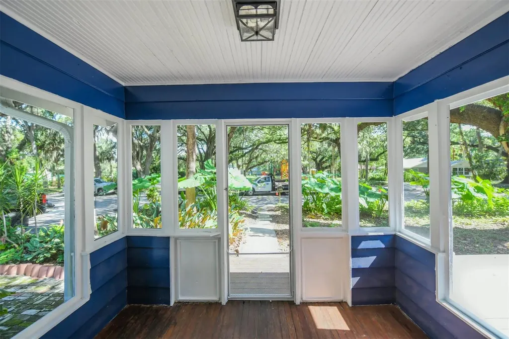 1230 35th Street Sarasota FL 34234