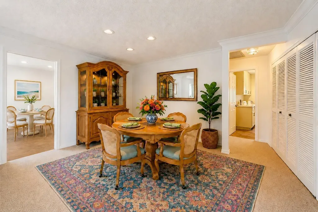 3522 Ferndell Sarasota FL 34235