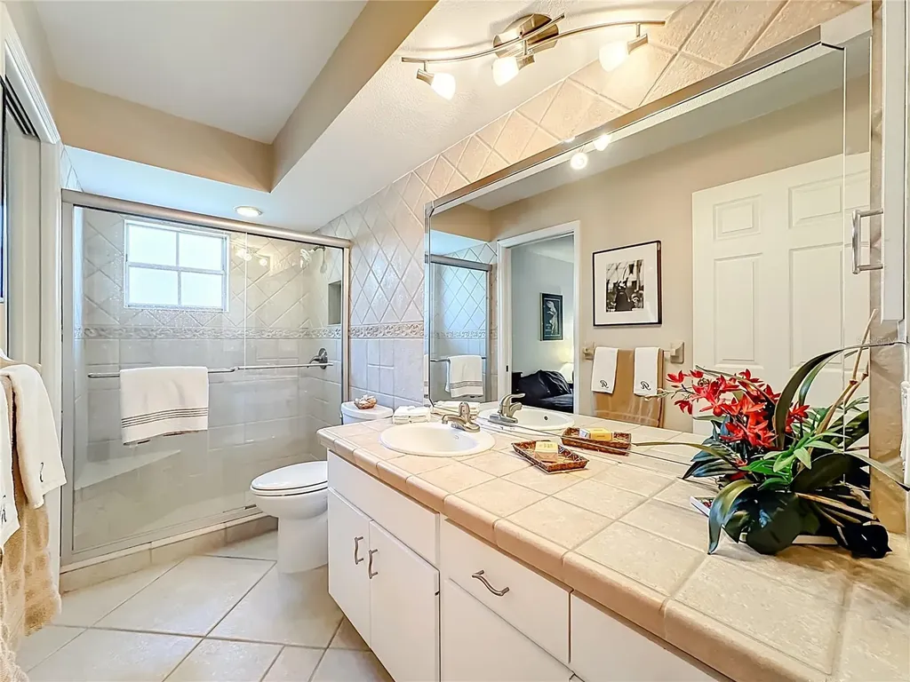 3522 Ferndell Sarasota FL 34235