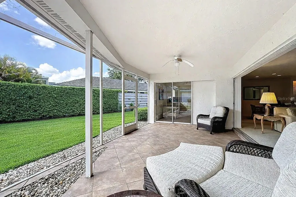 3522 Ferndell Sarasota FL 34235