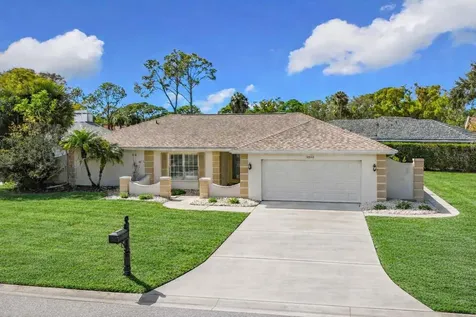 3522 Ferndell Sarasota FL 34235