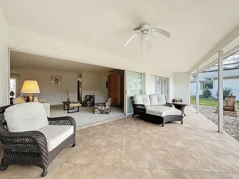 3522 Ferndell Sarasota FL 34235