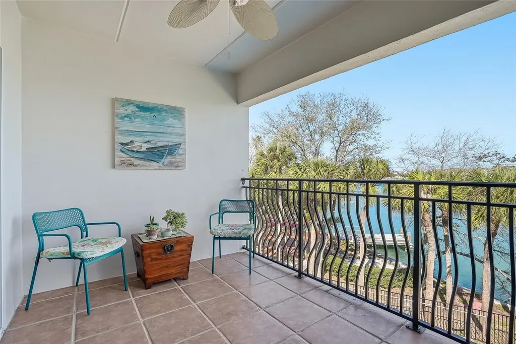 11901 Lagoon Lane Treasure Island FL 33706