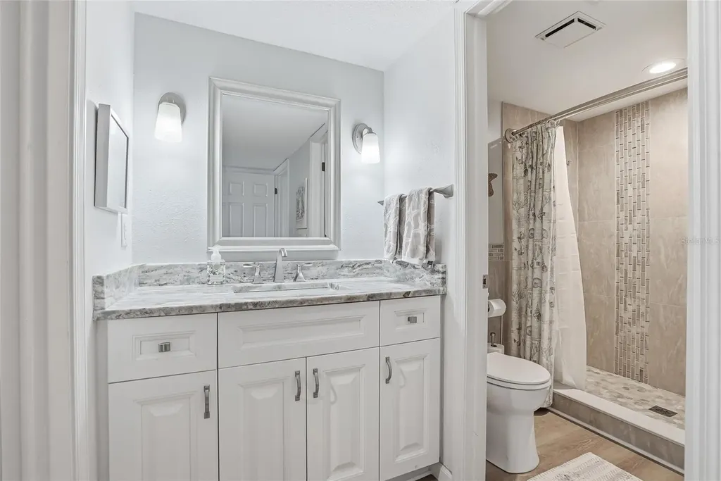 11901 Lagoon Lane Treasure Island FL 33706