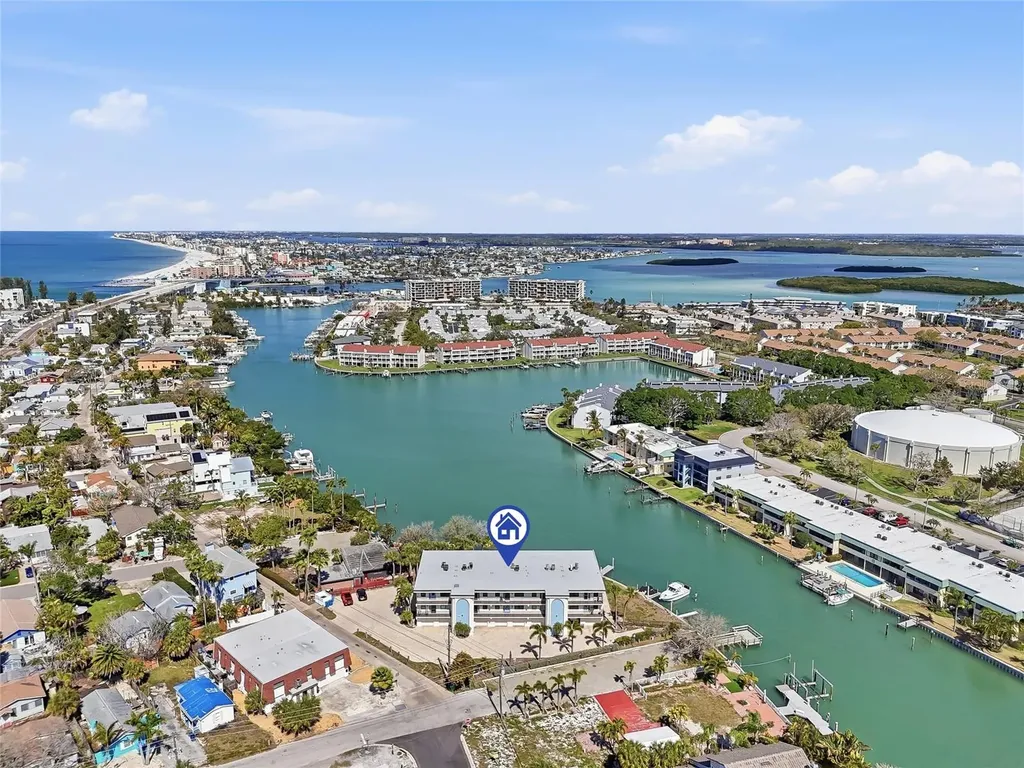 11901 Lagoon Lane Treasure Island FL 33706