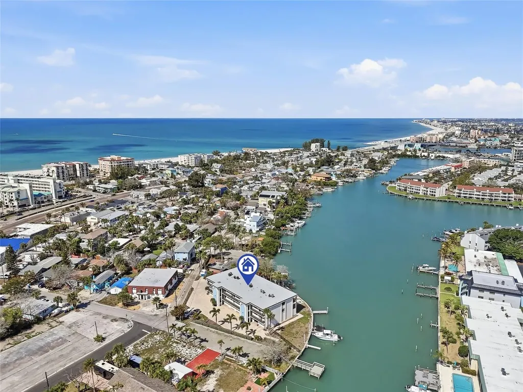 11901 Lagoon Lane Treasure Island FL 33706