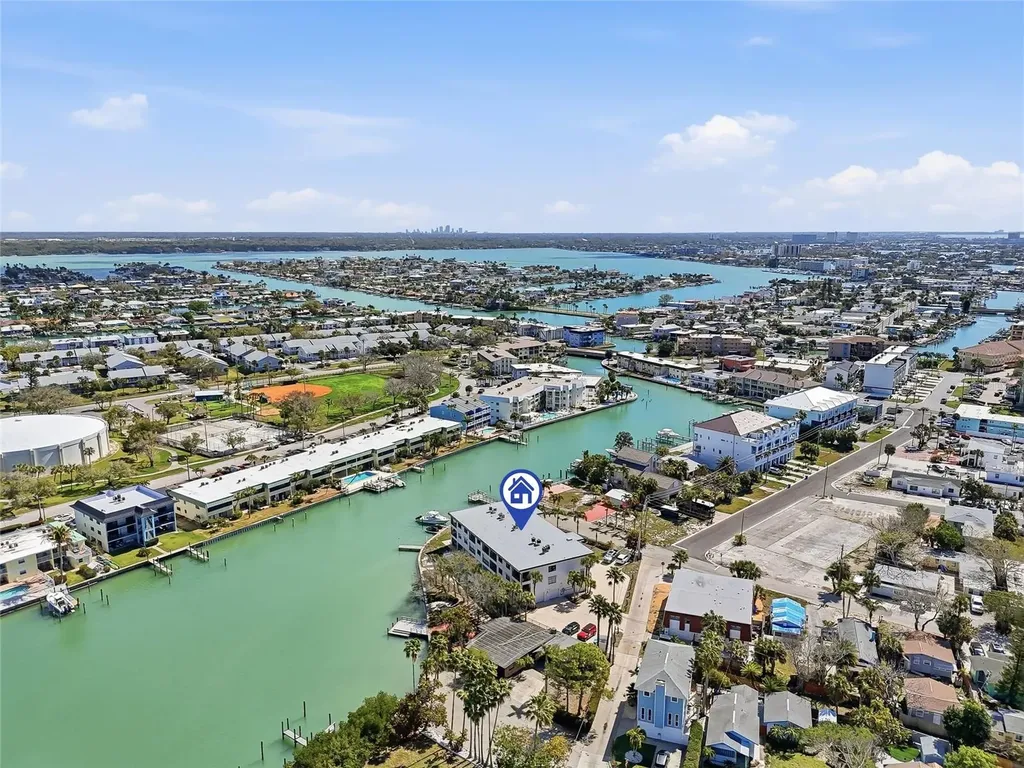 11901 Lagoon Lane Treasure Island FL 33706