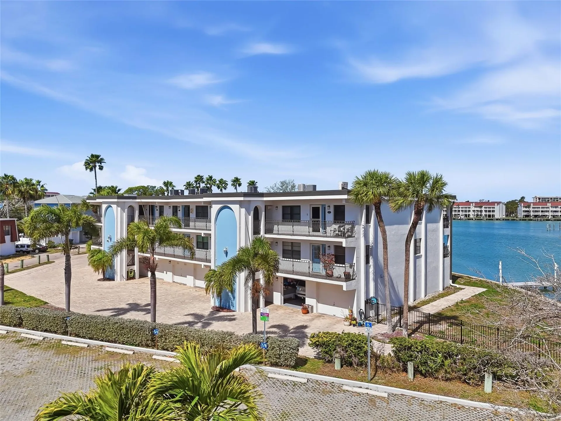 11901 Lagoon Lane Treasure Island FL 33706
