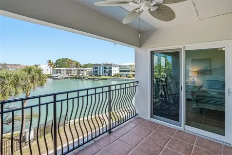 11901 Lagoon Lane Treasure Island FL 33706
