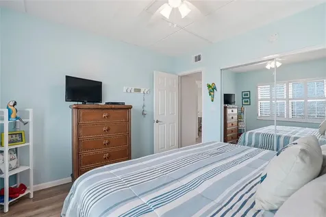 11901 Lagoon Lane Treasure Island FL 33706