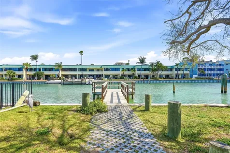 11901 Lagoon Lane Treasure Island FL 33706
