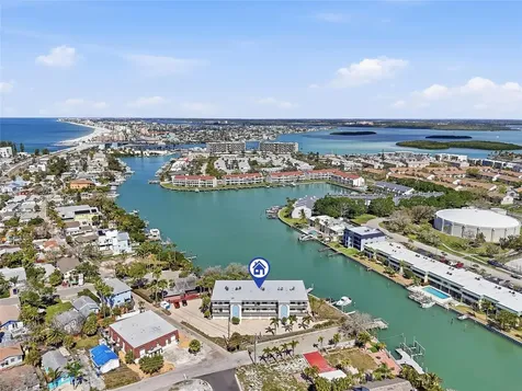 11901 Lagoon Lane Treasure Island FL 33706