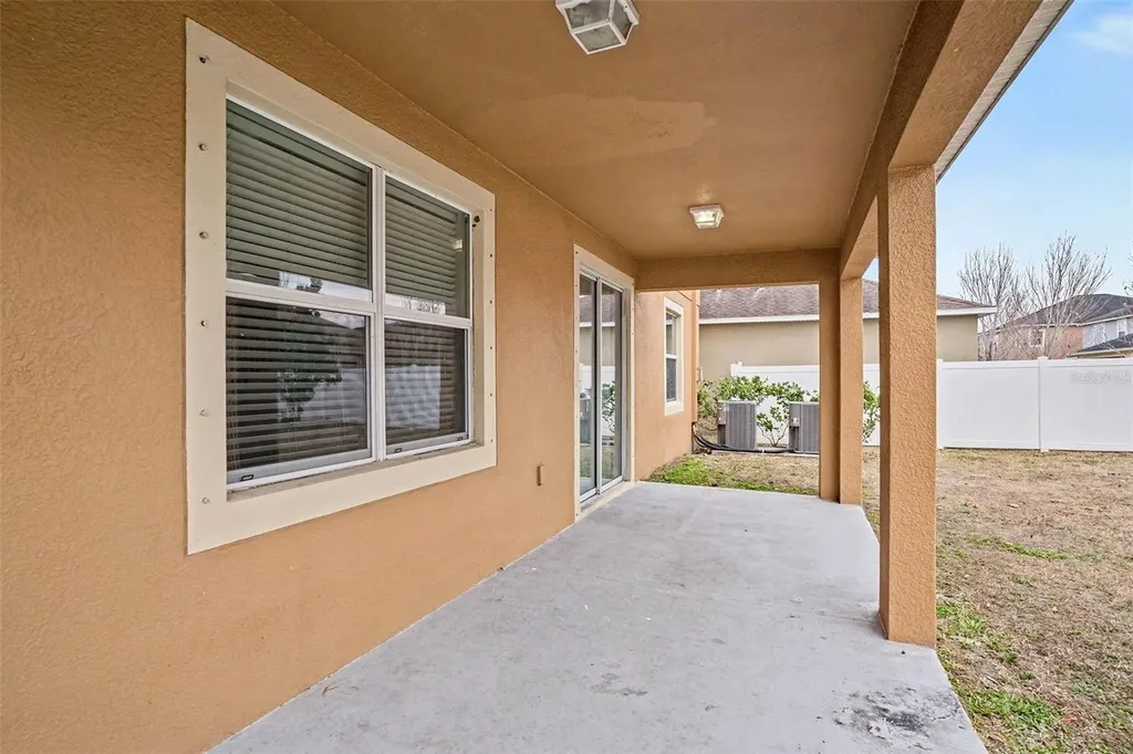 11755 Winterset Cove Drive Riverview FL 33579