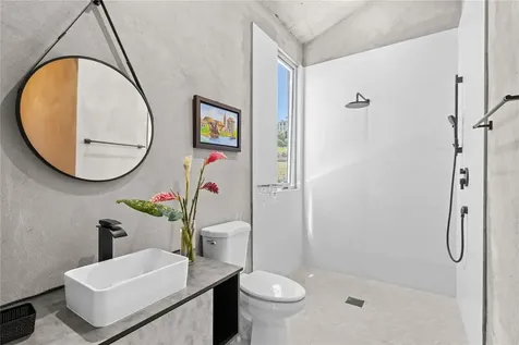 13 Surfside Humacao PR 00791