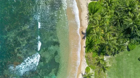 13 Surfside Humacao PR 00791