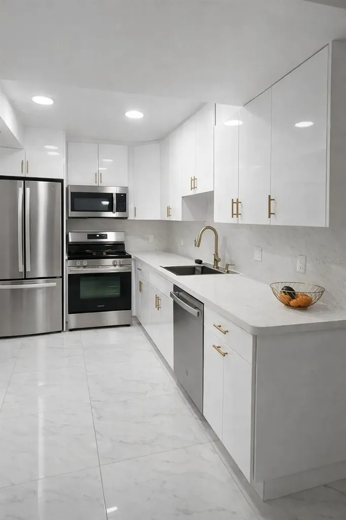 1000 Saint Charles Place Pembroke Pines FL 33026