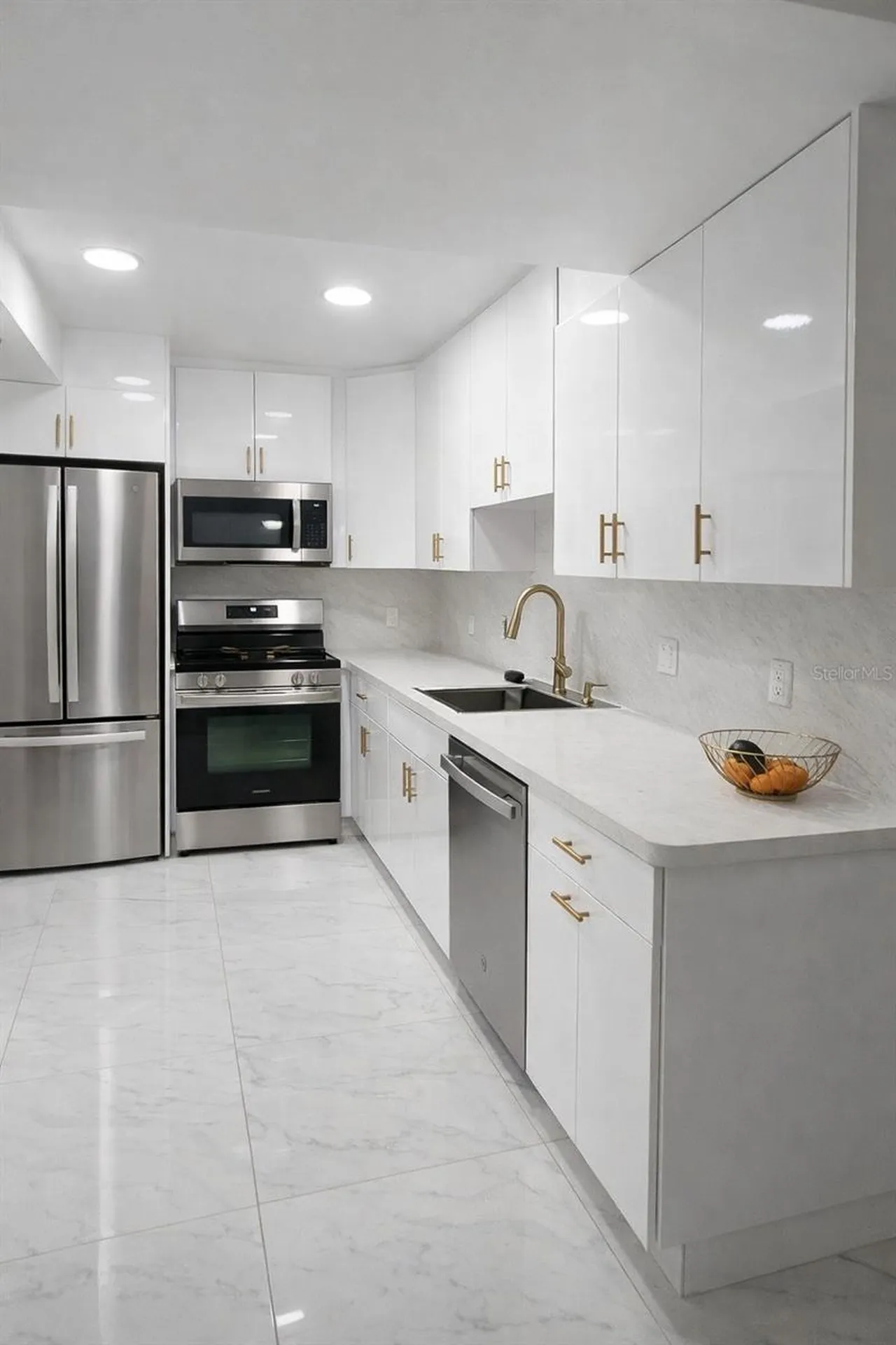 1000 Saint Charles Place Pembroke Pines FL 33026