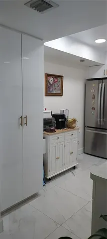 1000 Saint Charles Place Pembroke Pines FL 33026