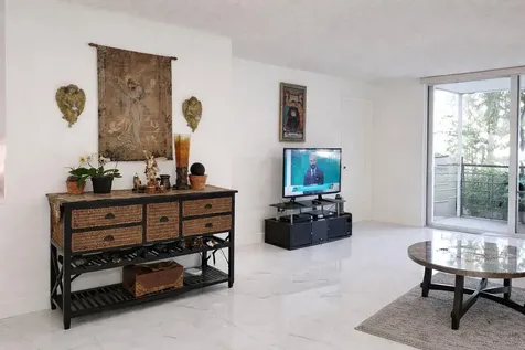 1000 Saint Charles Place Pembroke Pines FL 33026