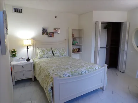 1000 Saint Charles Place Pembroke Pines FL 33026