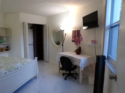 1000 Saint Charles Place Pembroke Pines FL 33026
