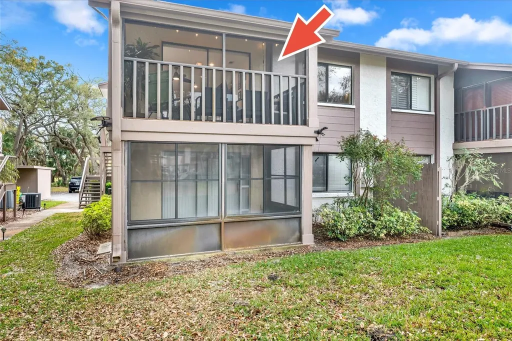 511 Longfellow Court Safety Harbor FL 34695