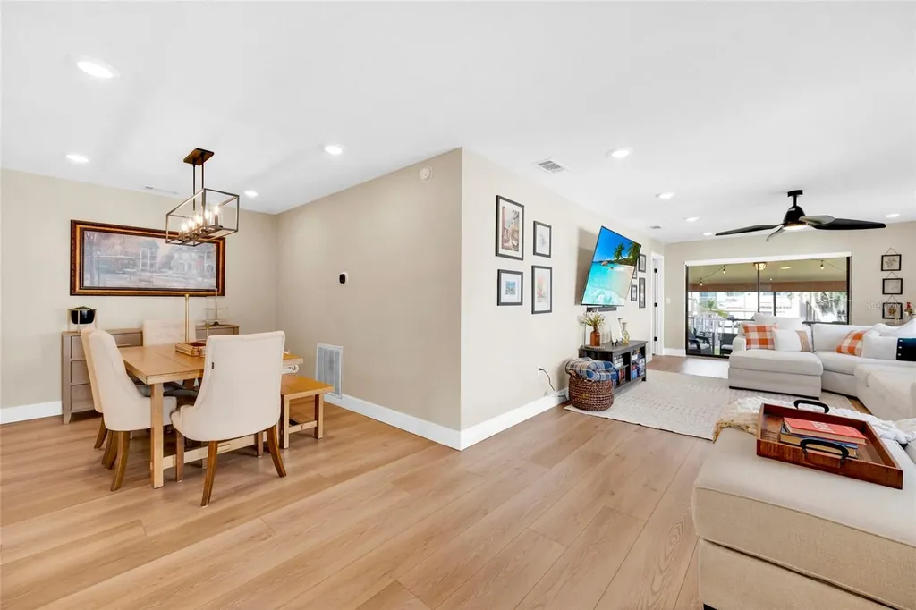 511 Longfellow Court Safety Harbor FL 34695