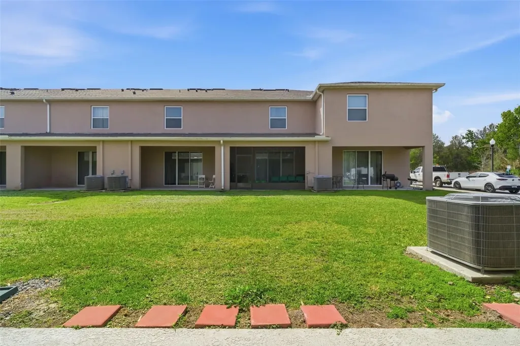 1292 Yellow Finch Drive Davenport FL 33837