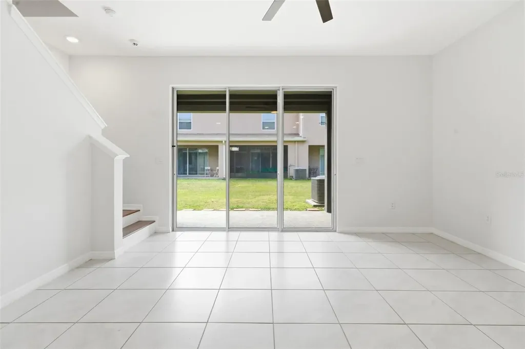 1292 Yellow Finch Drive Davenport FL 33837