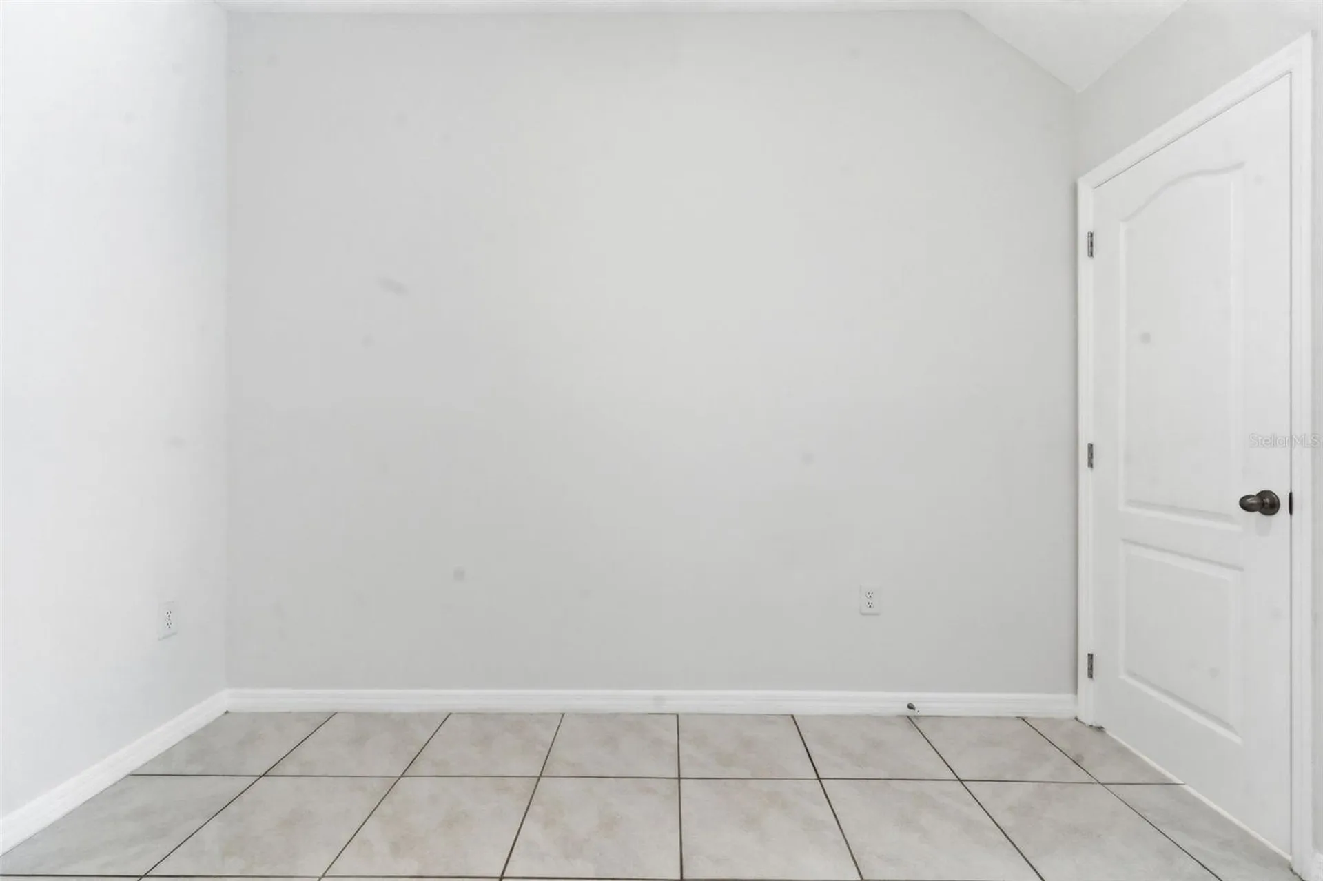 1292 Yellow Finch Drive Davenport FL 33837