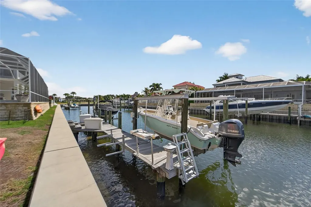 616 Mirabay Boulevard Apollo Beach FL 33572