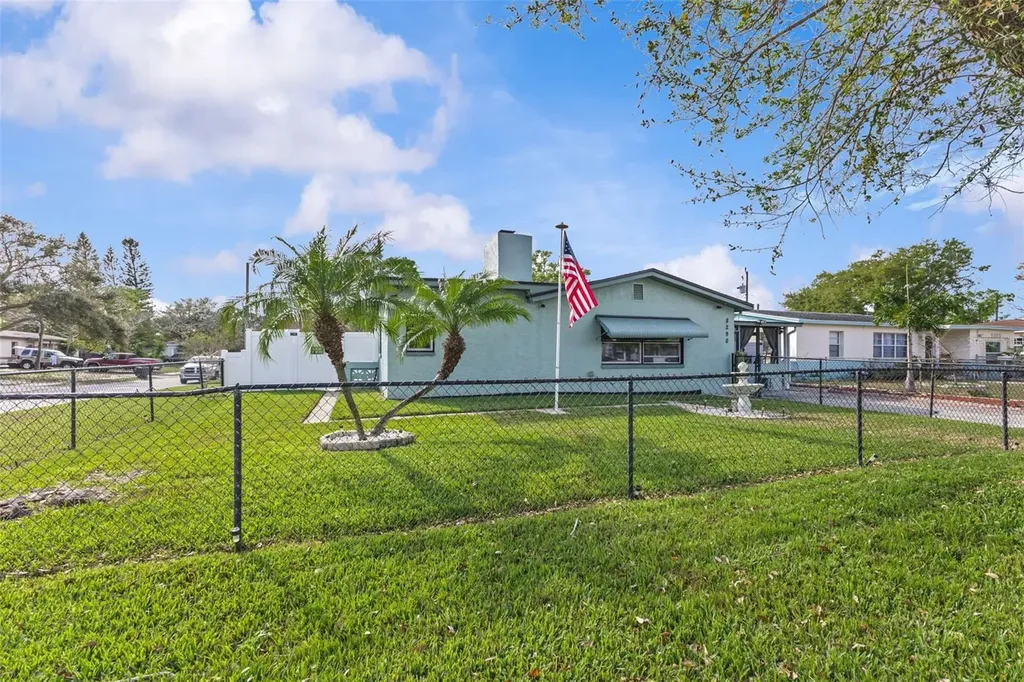 8290 52nd Way N Pinellas Park FL 33781