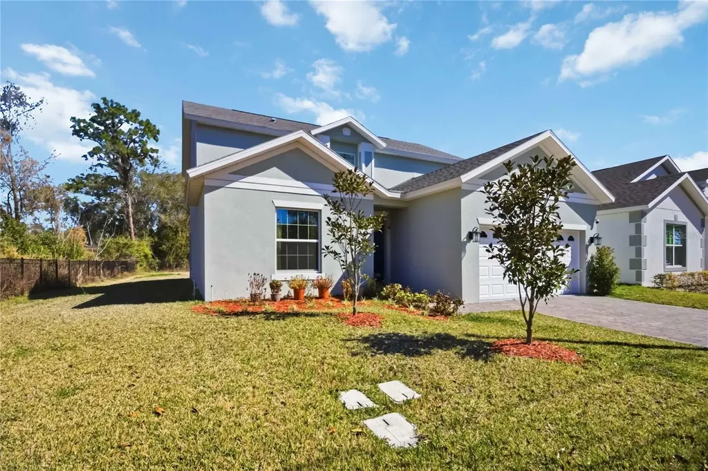 827 Dennis Avenue Orlando FL 32807