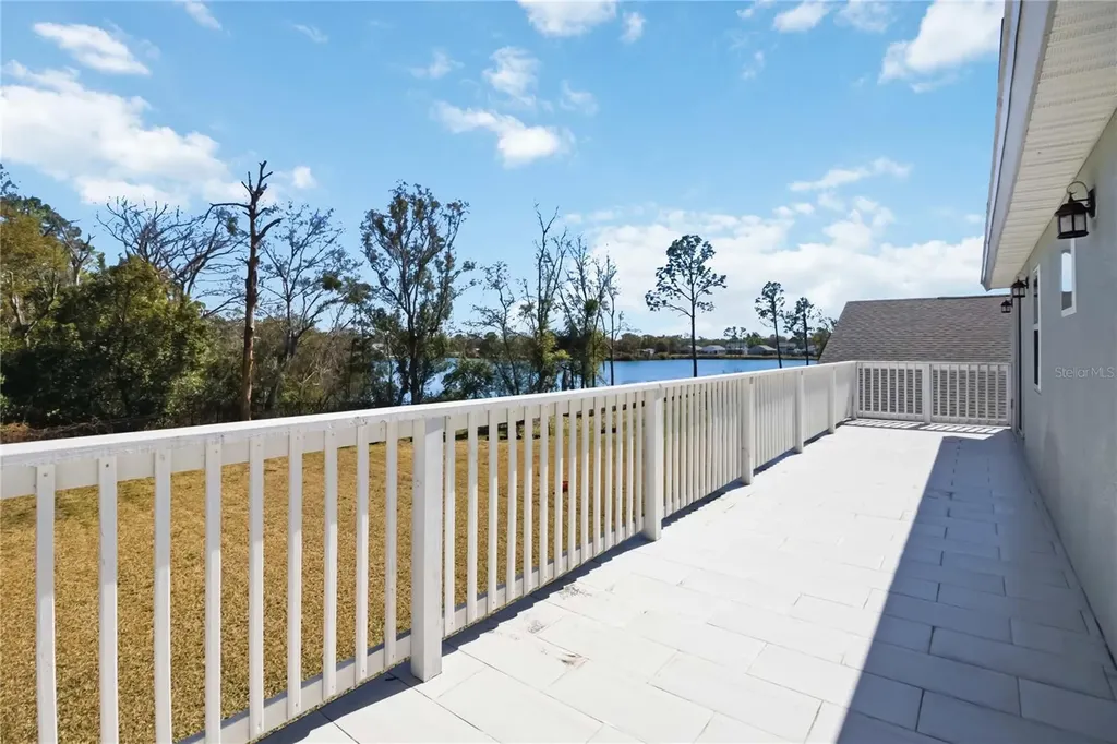 827 Dennis Avenue Orlando FL 32807