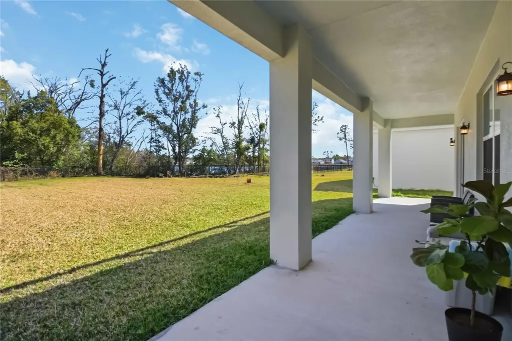 827 Dennis Avenue Orlando FL 32807
