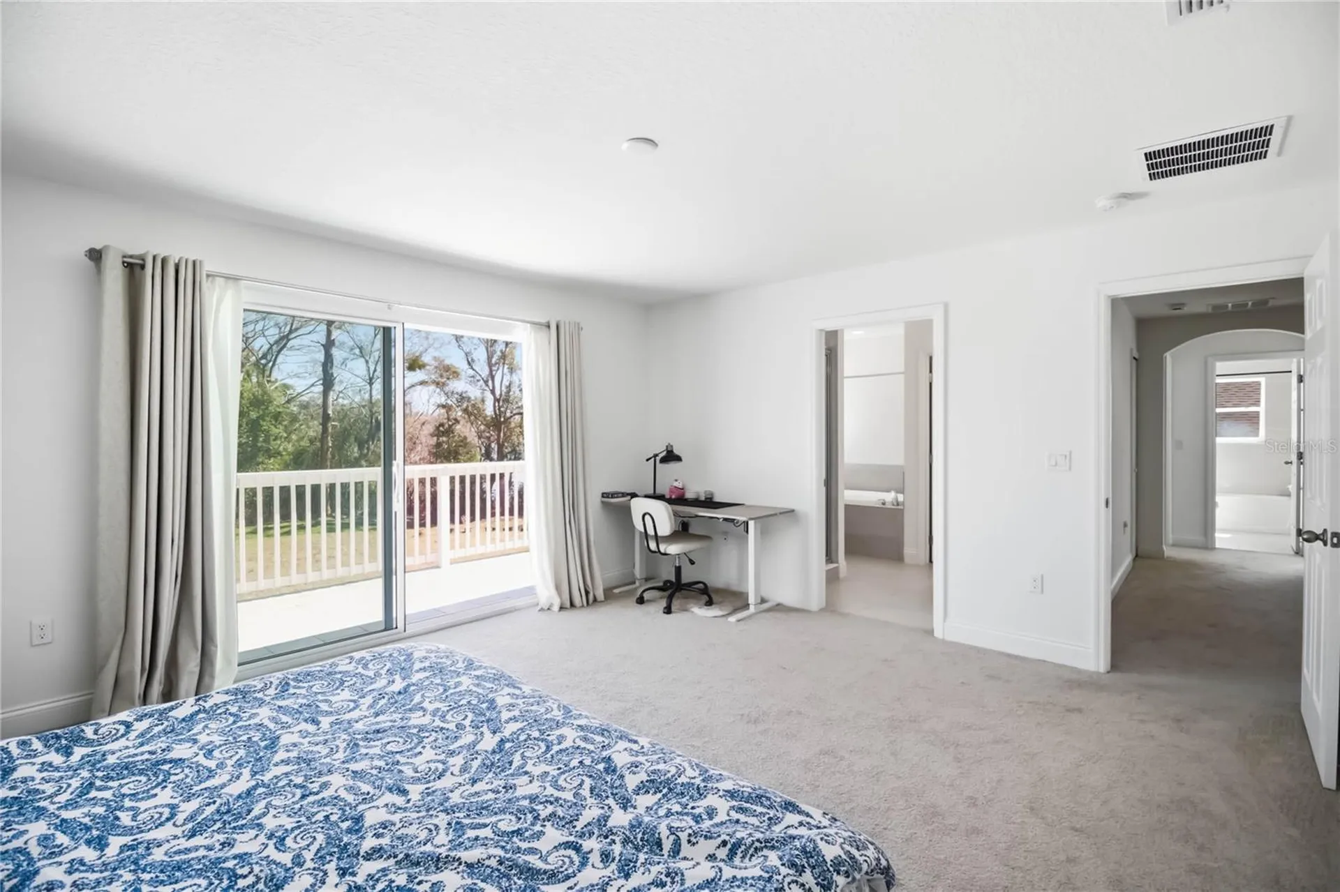 827 Dennis Avenue Orlando FL 32807
