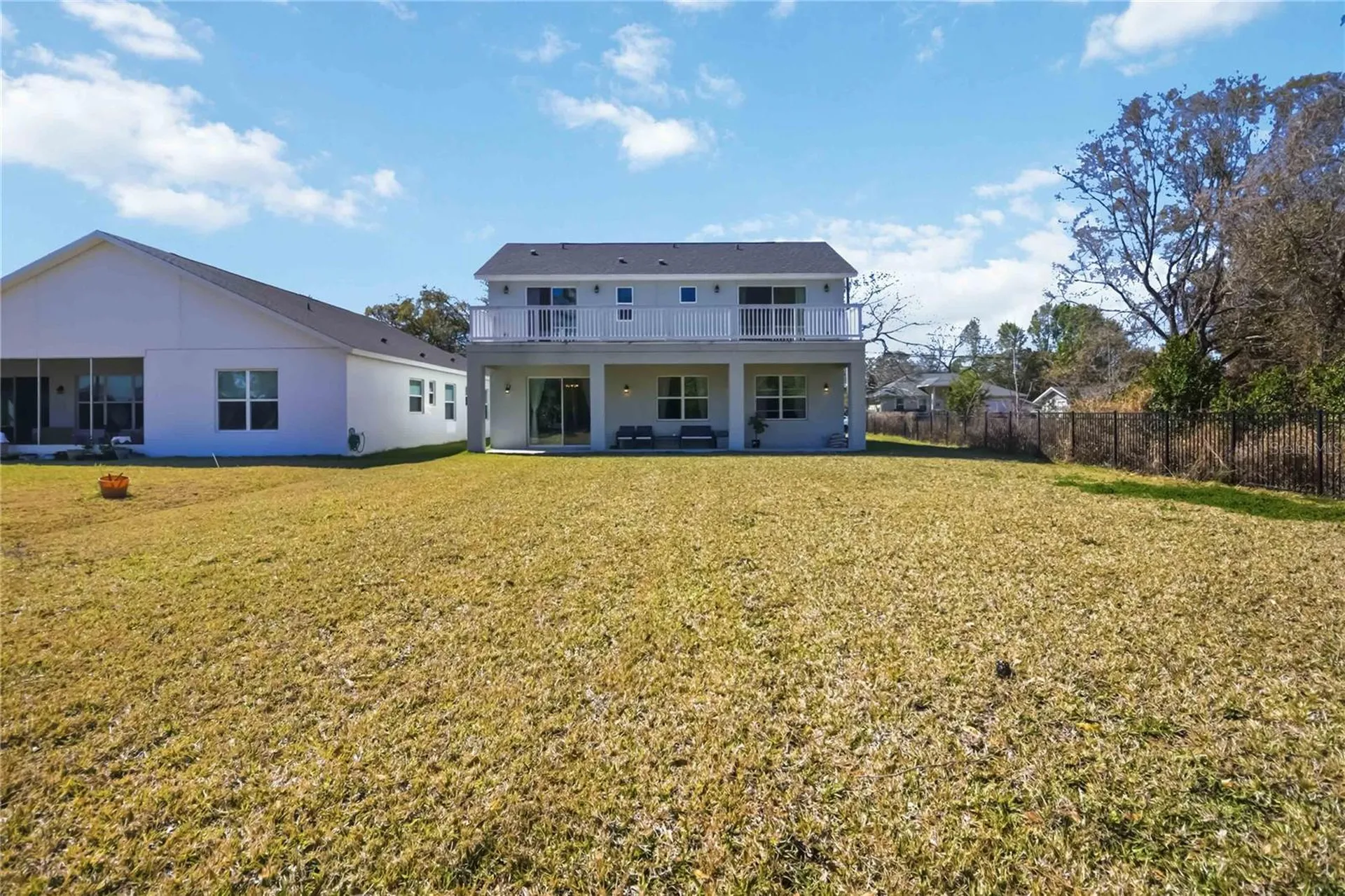 827 Dennis Avenue Orlando FL 32807