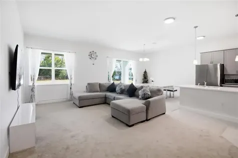 827 Dennis Avenue Orlando FL 32807
