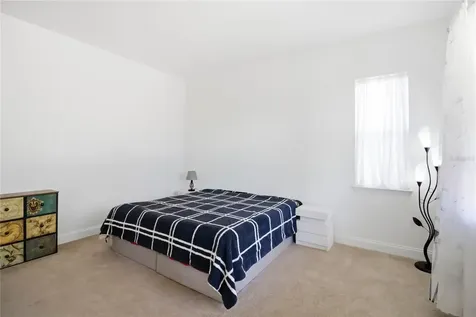 827 Dennis Avenue Orlando FL 32807